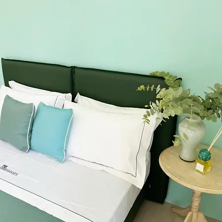 Birooms 3* نابولي